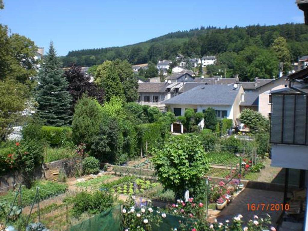 Gite "Les Hortensias" Au Coeur De Лакон Экстерьер фото